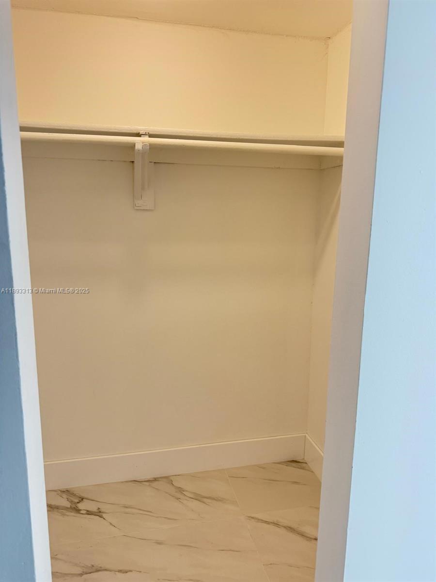 71 ST BYRON CONDO - Residential Lease