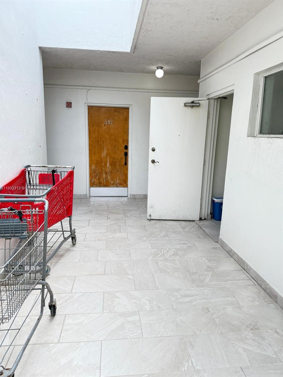 71 ST BYRON CONDO - Residential Lease