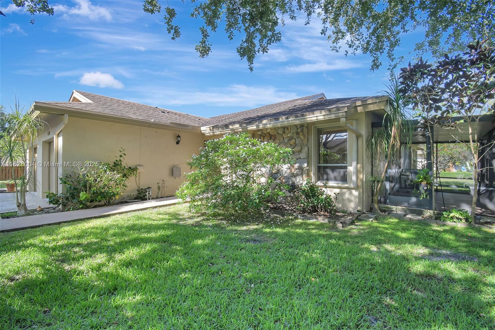 450 NW 66th Ave
