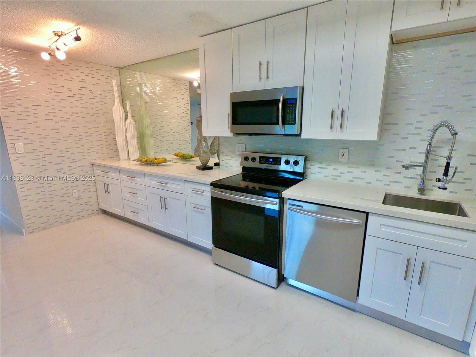 4760 NW 102nd Ave 105-12