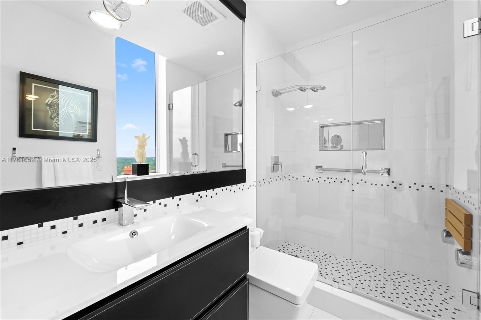 GABLES ON THE GREEN CONDO - Residential