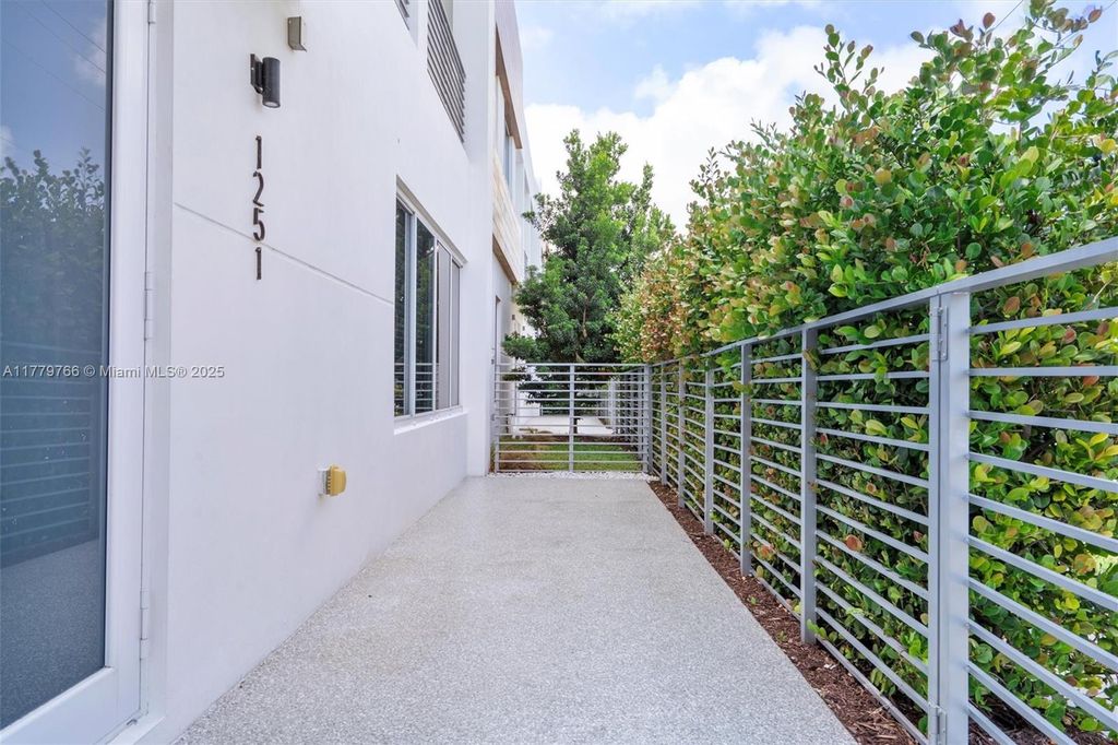 Photo of 1251 NE 18th Ave, Fort Lauderdale, FL 33304 (MLS # A11779766)