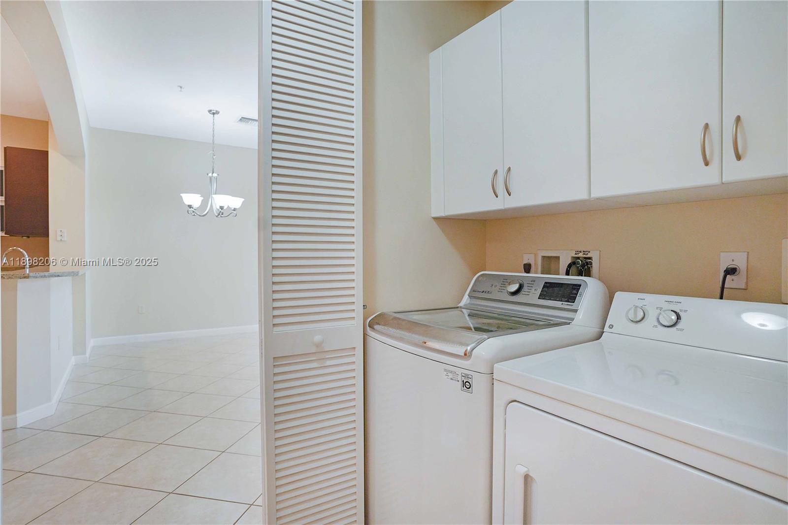 VILLA BIARRITZ CONDO - Residential