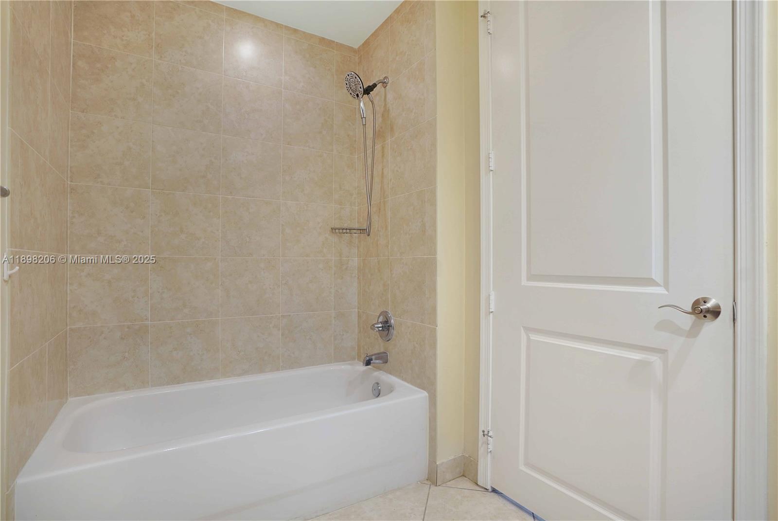 VILLA BIARRITZ CONDO - Residential