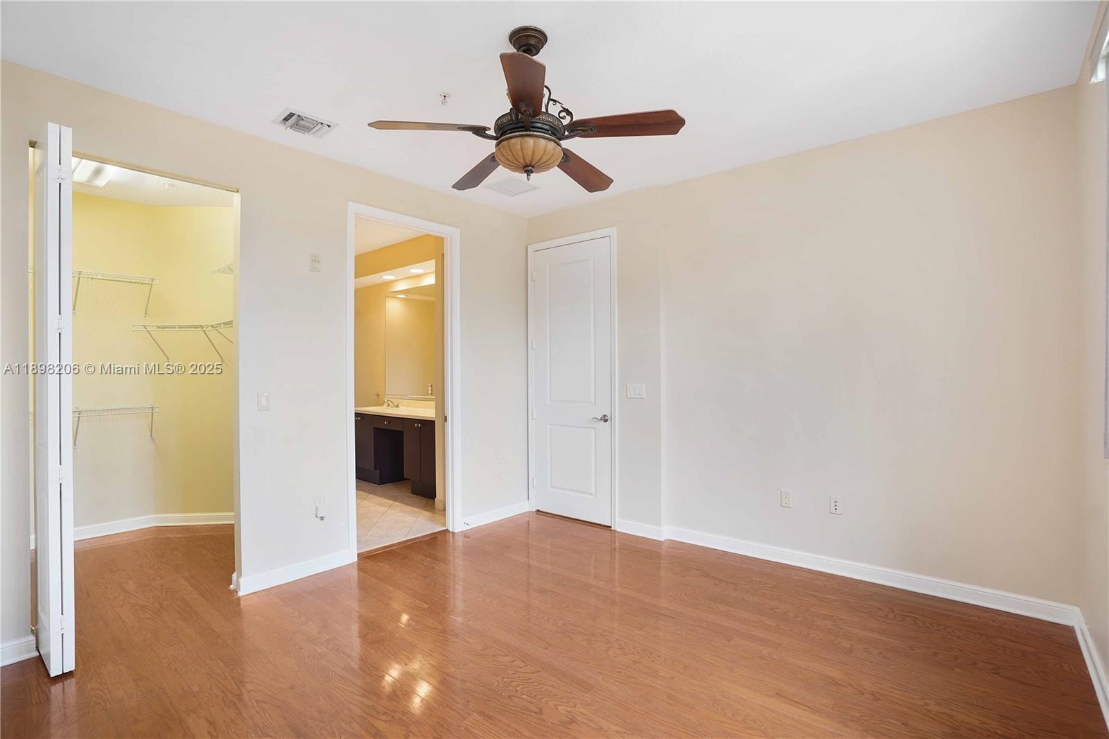 VILLA BIARRITZ CONDO - Residential