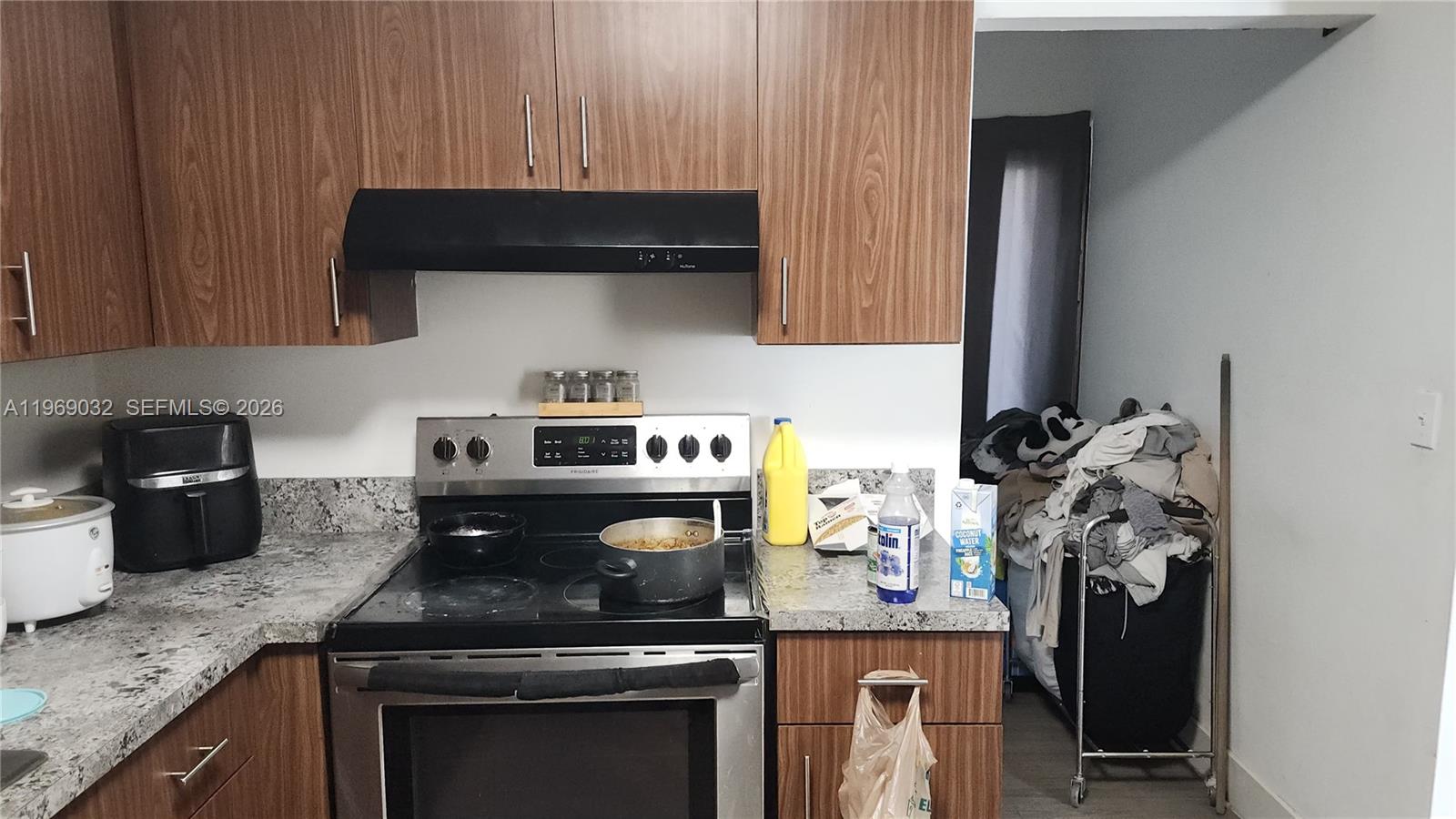 LAWRENCE EST LAND COS SUB - Residential Income