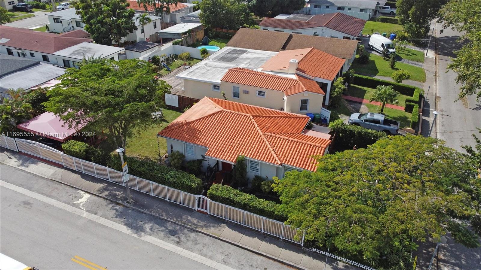 SAWYER & ROBERTS ADDN - Residential