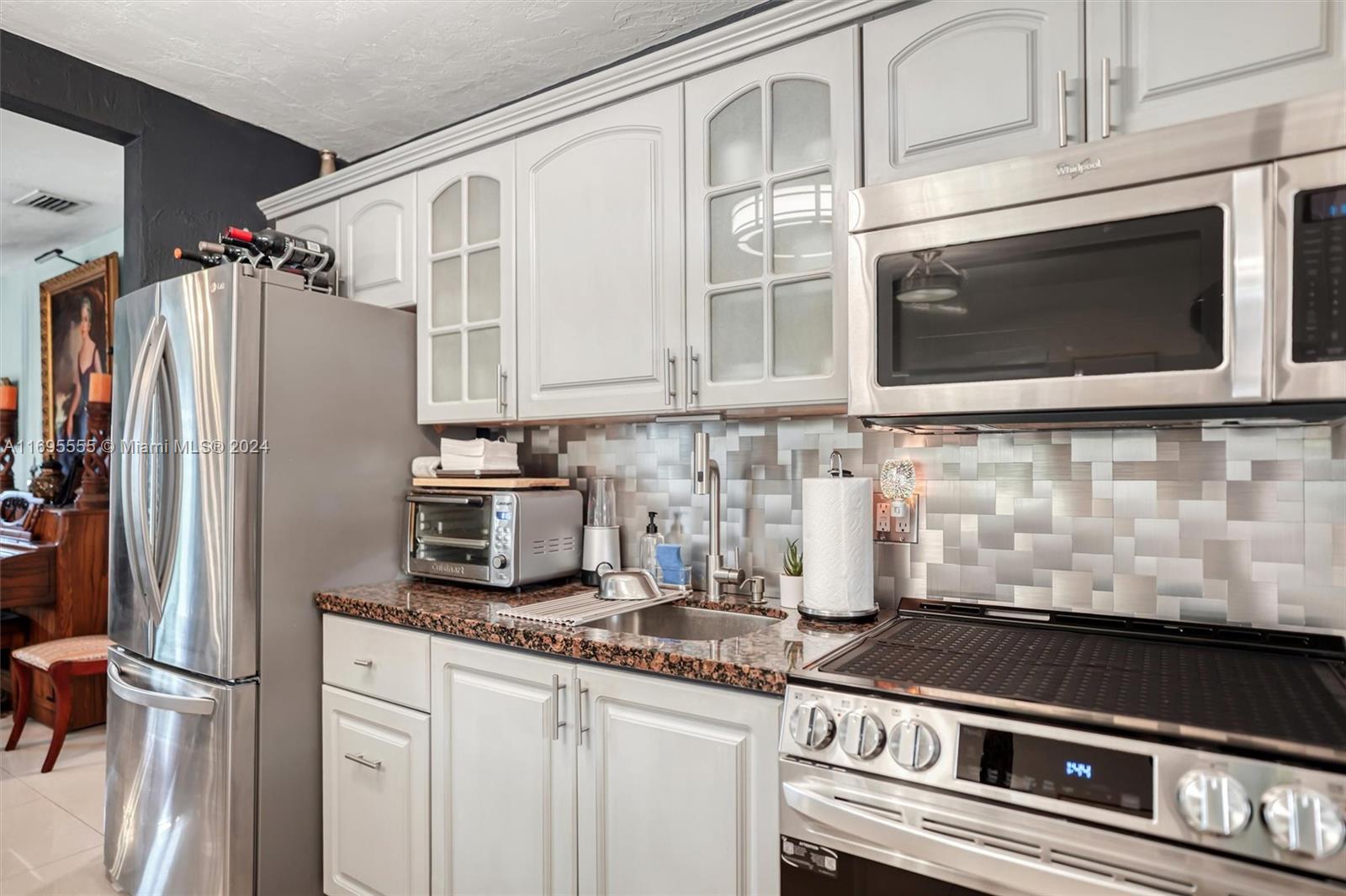 SAWYER & ROBERTS ADDN - Residential