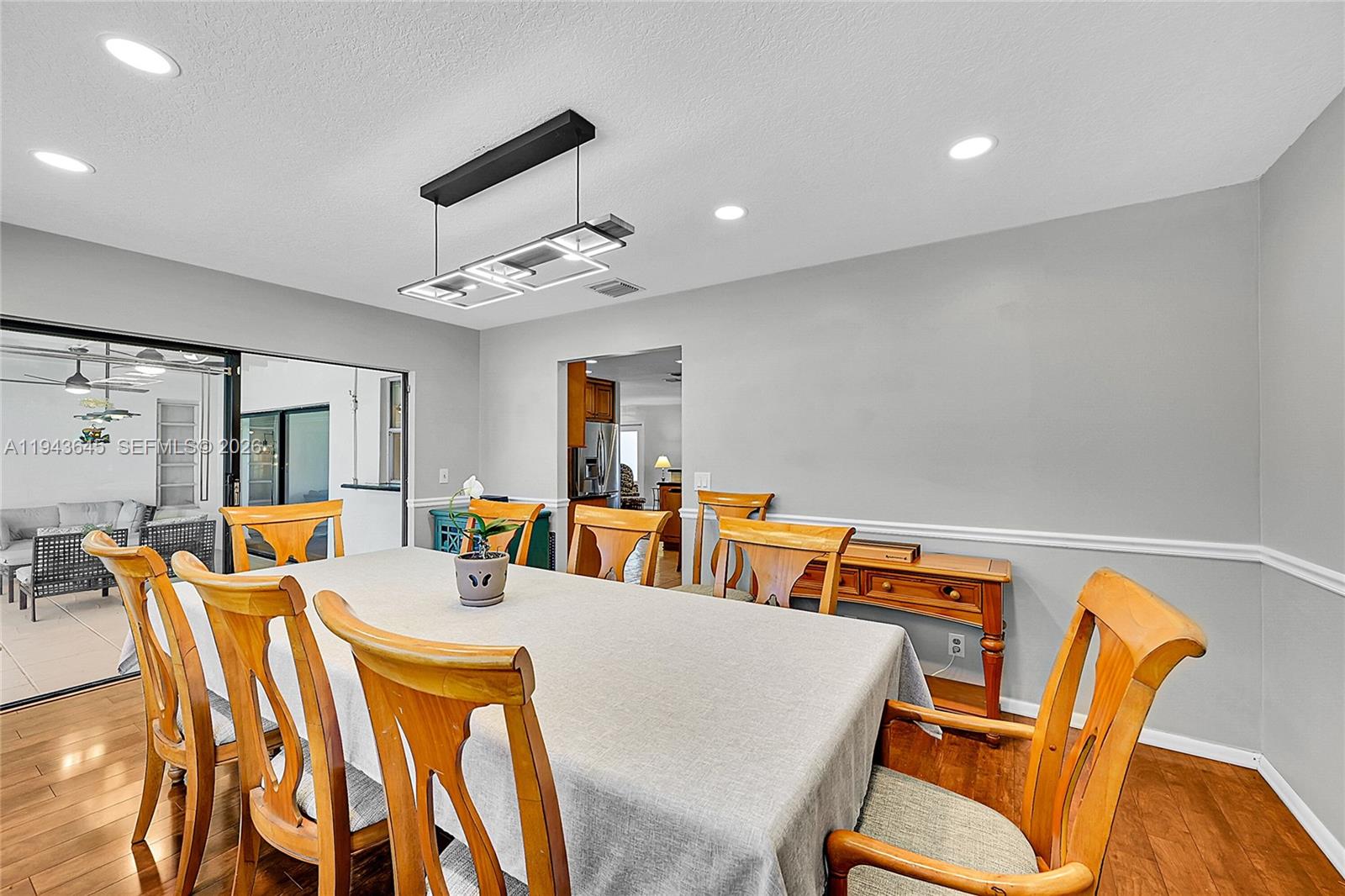 PEMBROKE LAKES SEC 2 - Residential