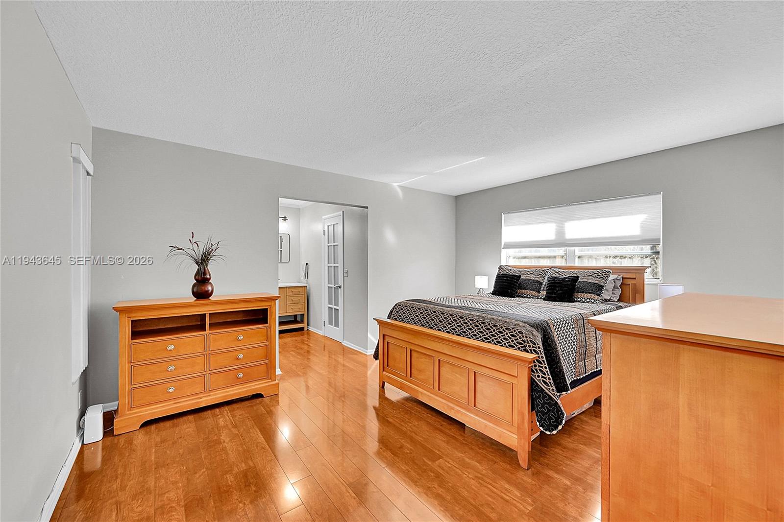 PEMBROKE LAKES SEC 2 - Residential