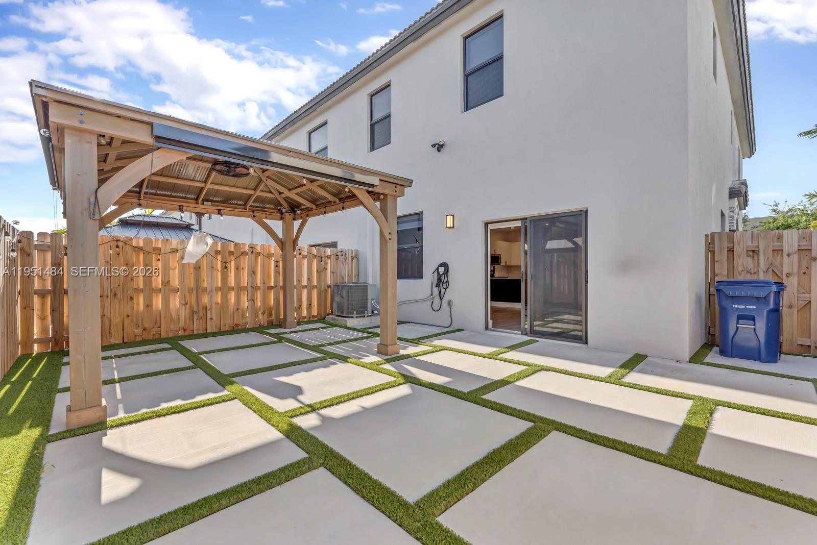 Pine Vista - Residential