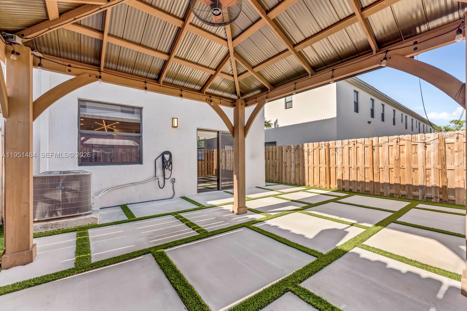 Pine Vista - Residential