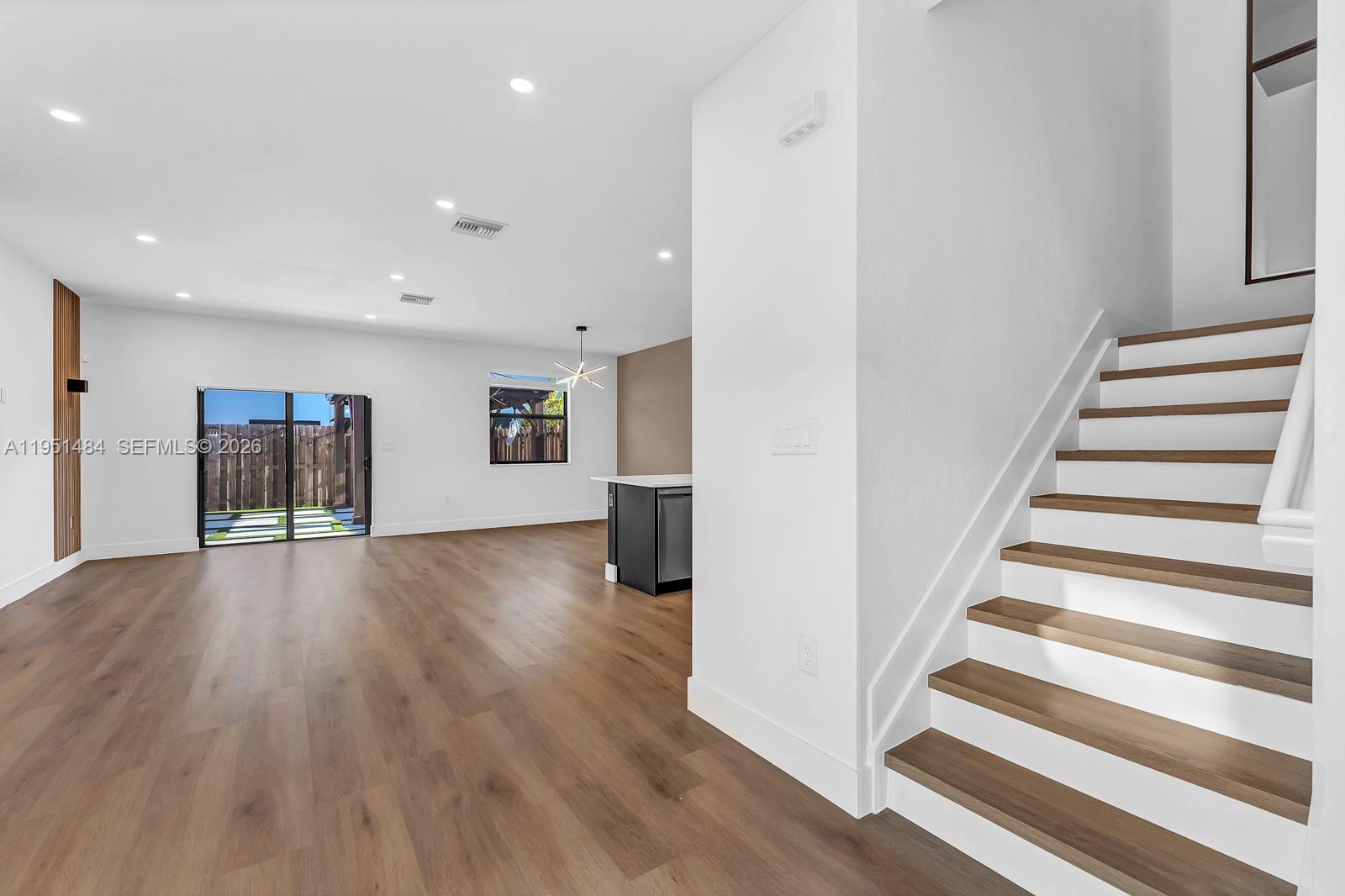 Pine Vista - Residential