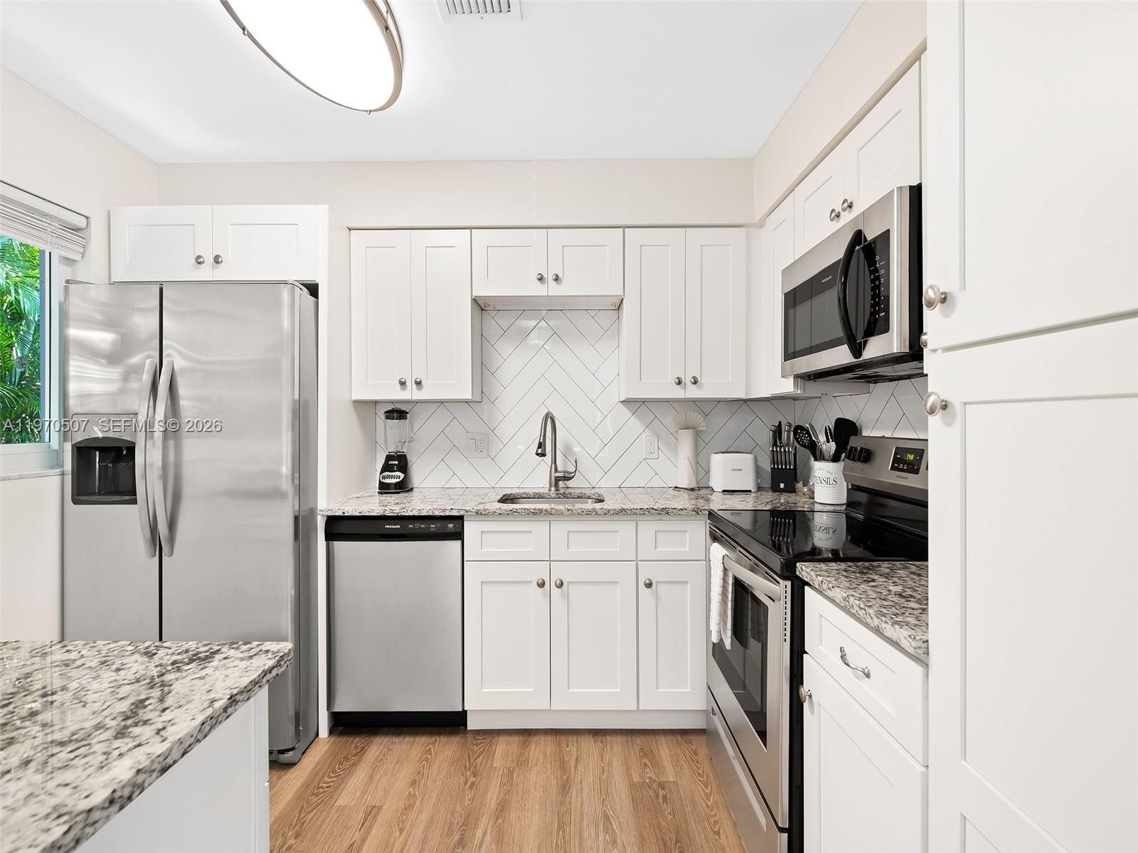 HILLSBORO SHORES SEC - Residential Income