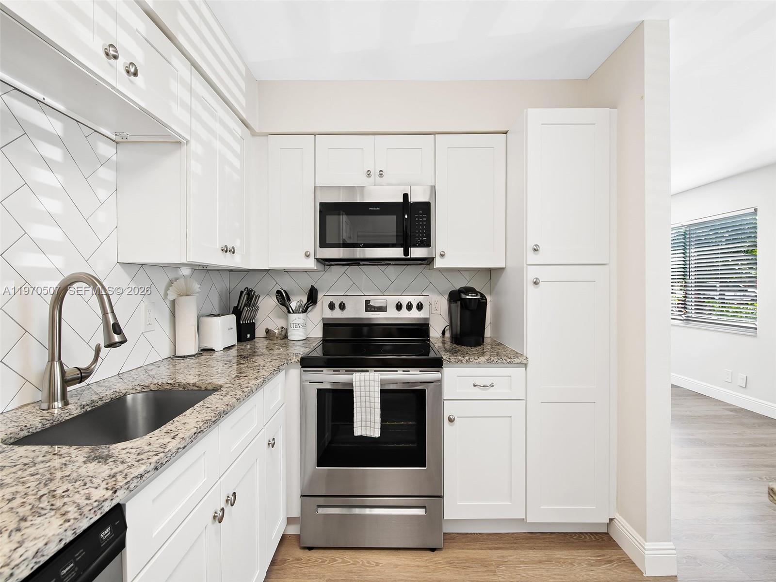 HILLSBORO SHORES SEC - Residential Income