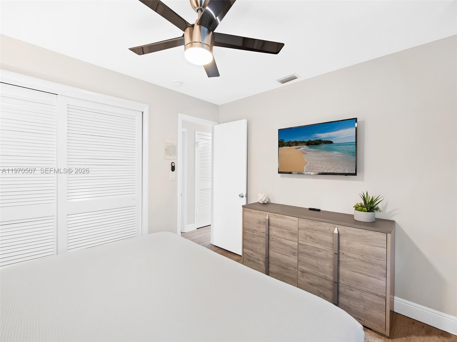 HILLSBORO SHORES SEC - Residential Income