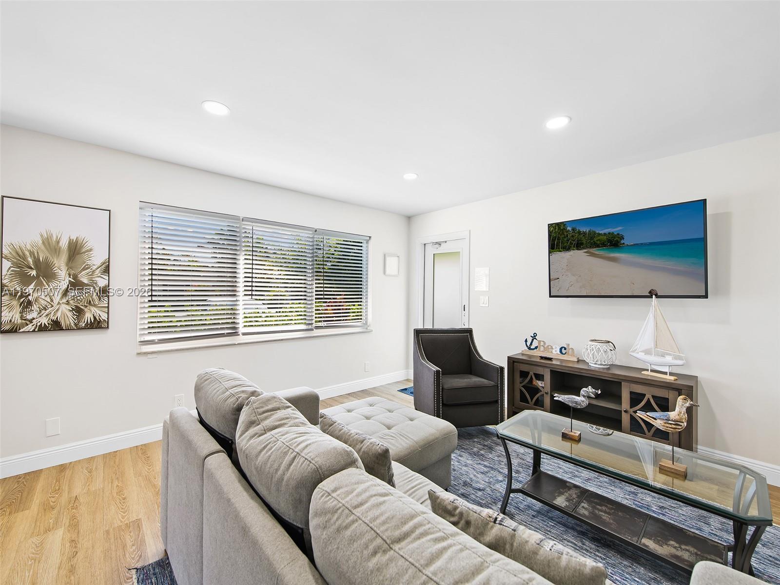 HILLSBORO SHORES SEC - Residential Income