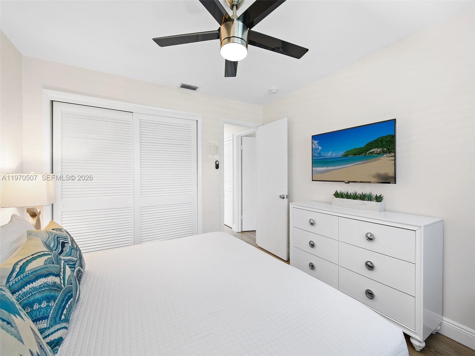 HILLSBORO SHORES SEC - Residential Income