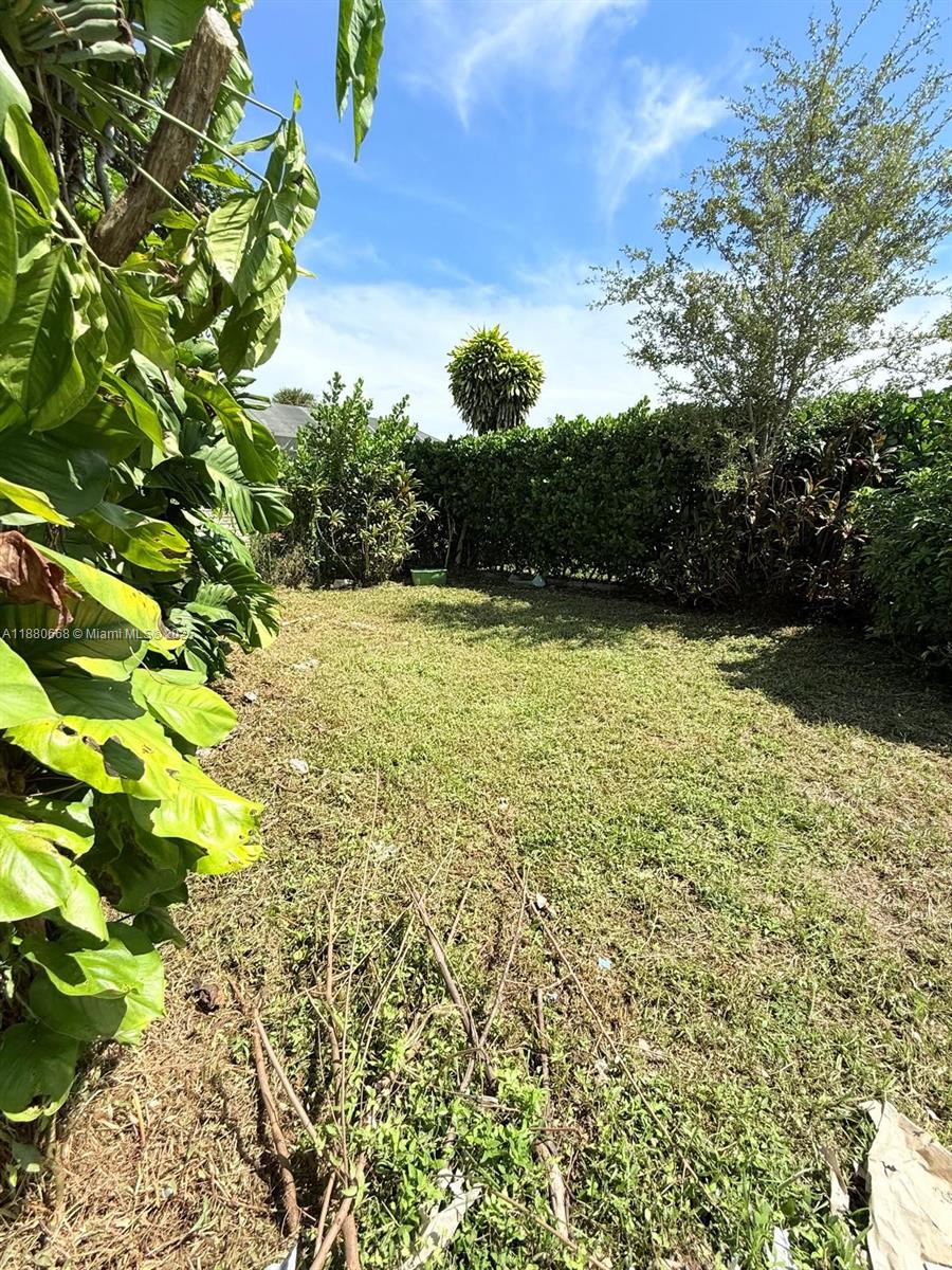 NORTH SHORES - Residential