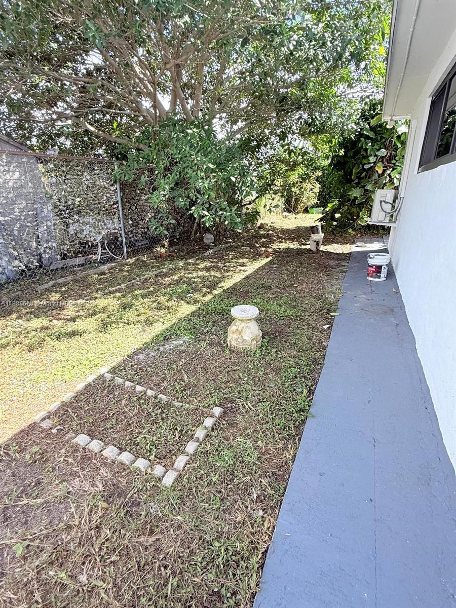 NORTH SHORES - Residential