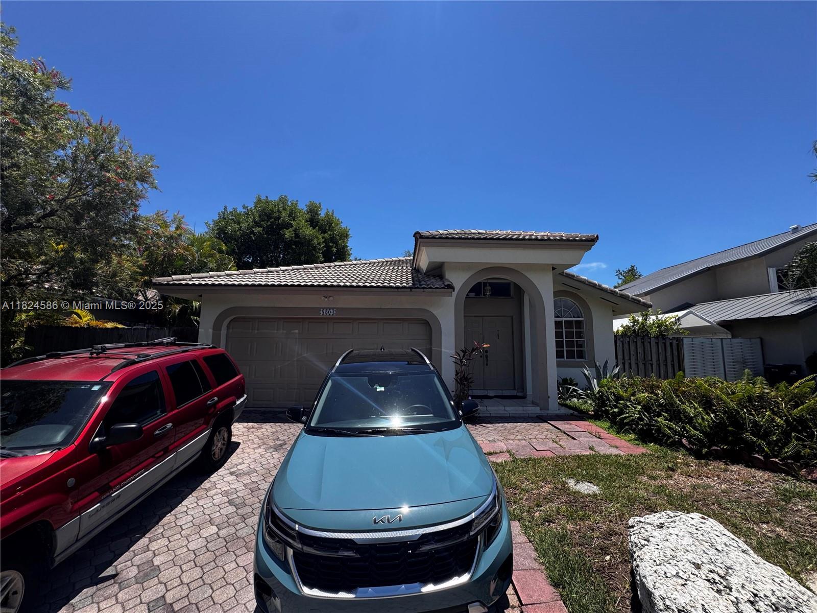 8504 Cutler Ct, Cutler Bay, Miami-Dade County, Florida - 3 Bedrooms  
2 Bathrooms - 