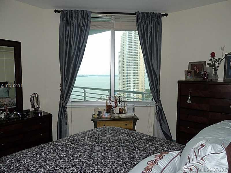 ONE MIAMI EAST - Residential Lease