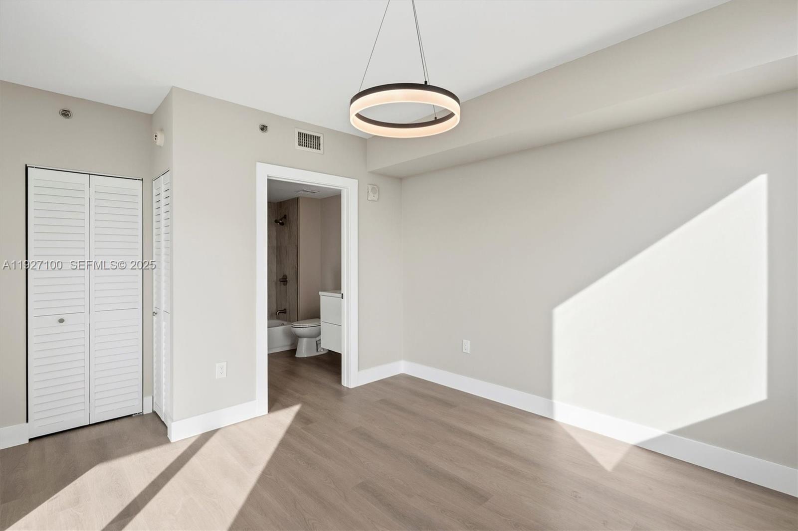 CORAL SEA VIEW CONDO - Residential