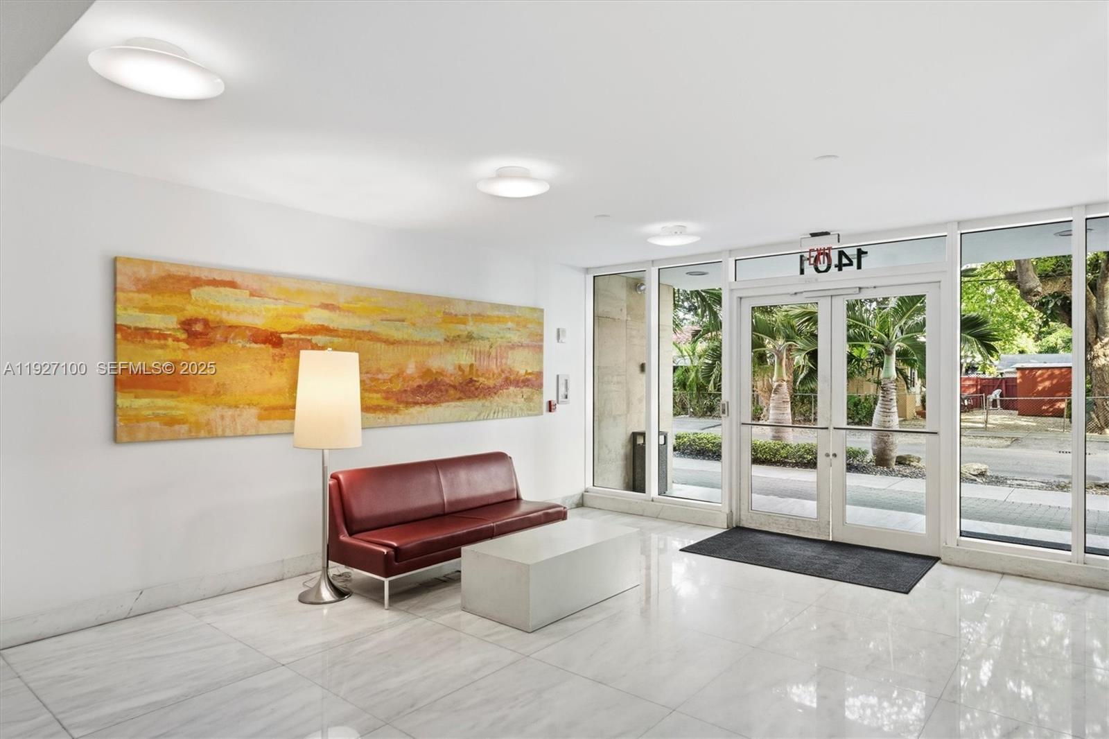 CORAL SEA VIEW CONDO - Residential