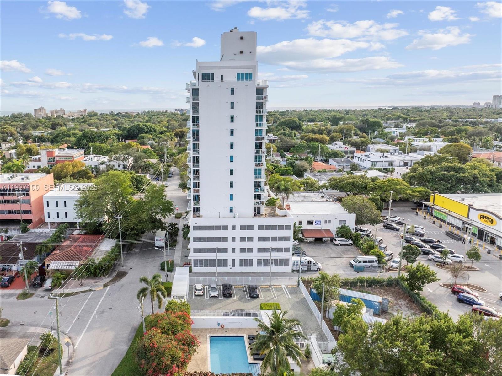 CORAL SEA VIEW CONDO - Residential