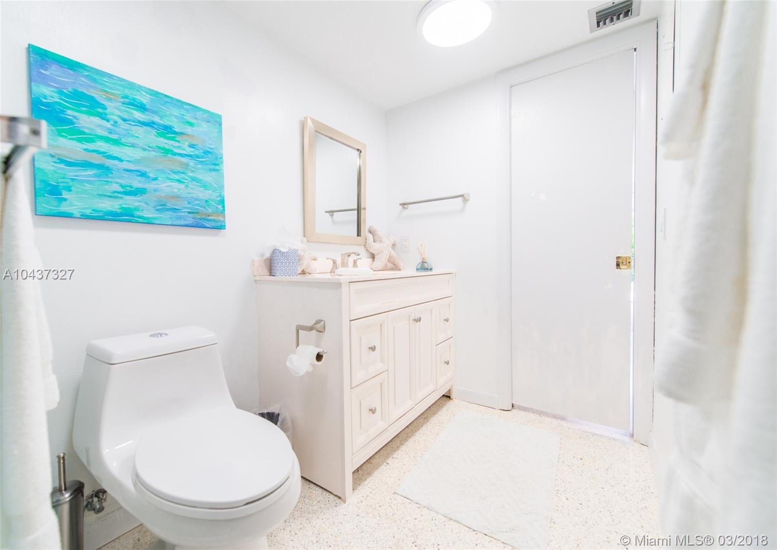 CASA DEL MAR CONDO - Residential Lease