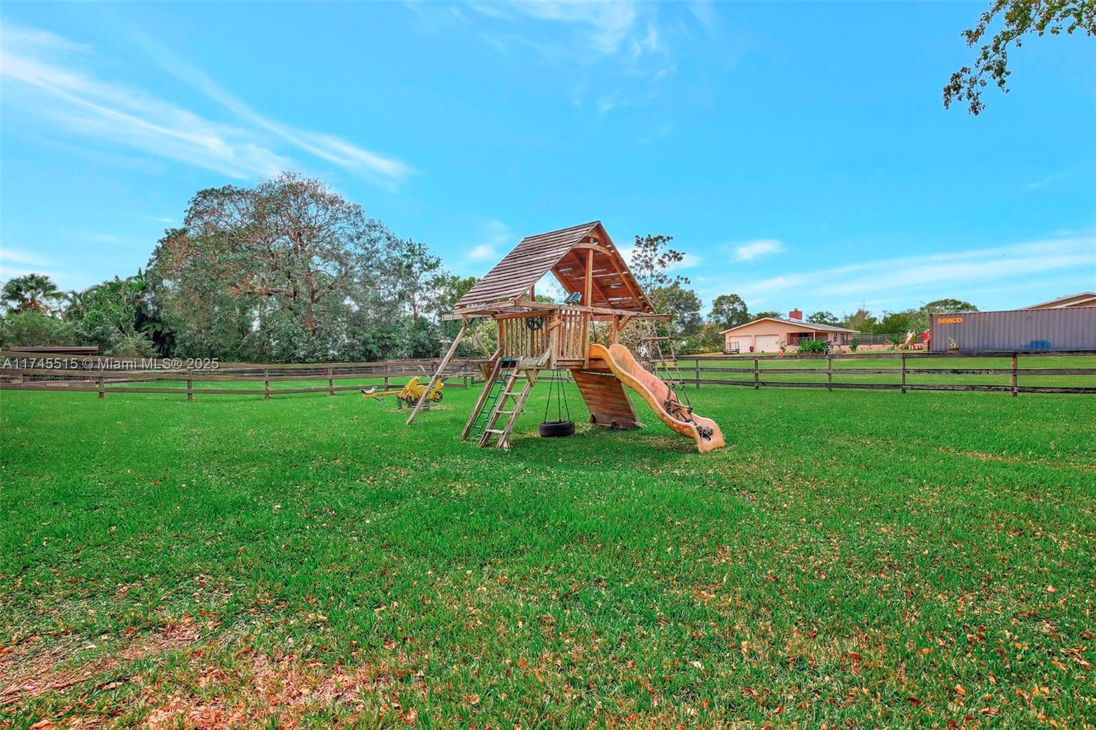 CHAMBERS SUB SE1/4 - Residential