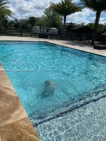 CHAMBERS SUB SE1/4 - Residential