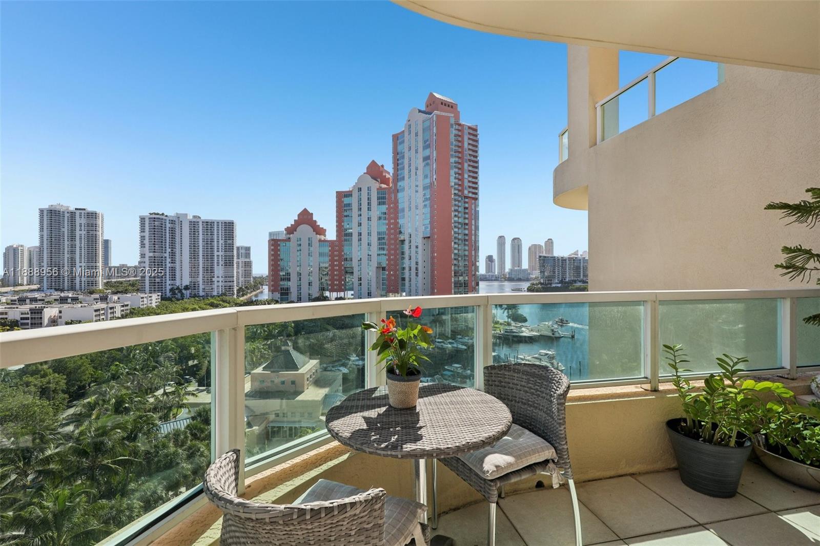 AVENTURA MARINA CONDO NUM - Residential