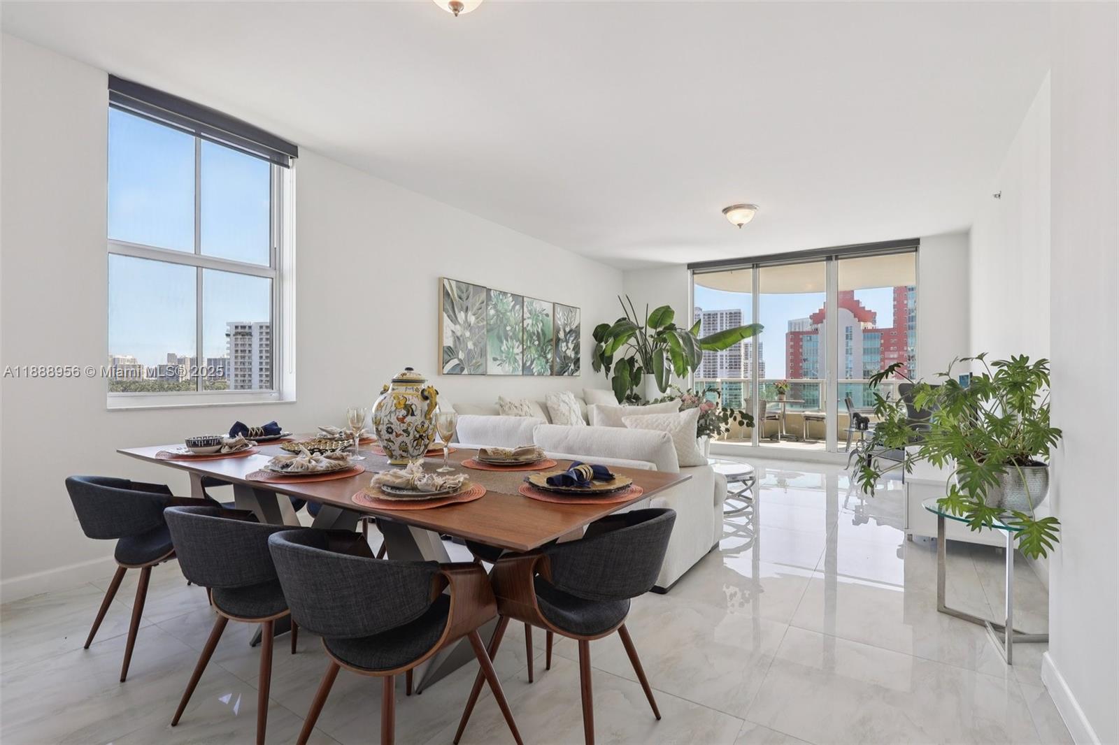 AVENTURA MARINA CONDO NUM - Residential