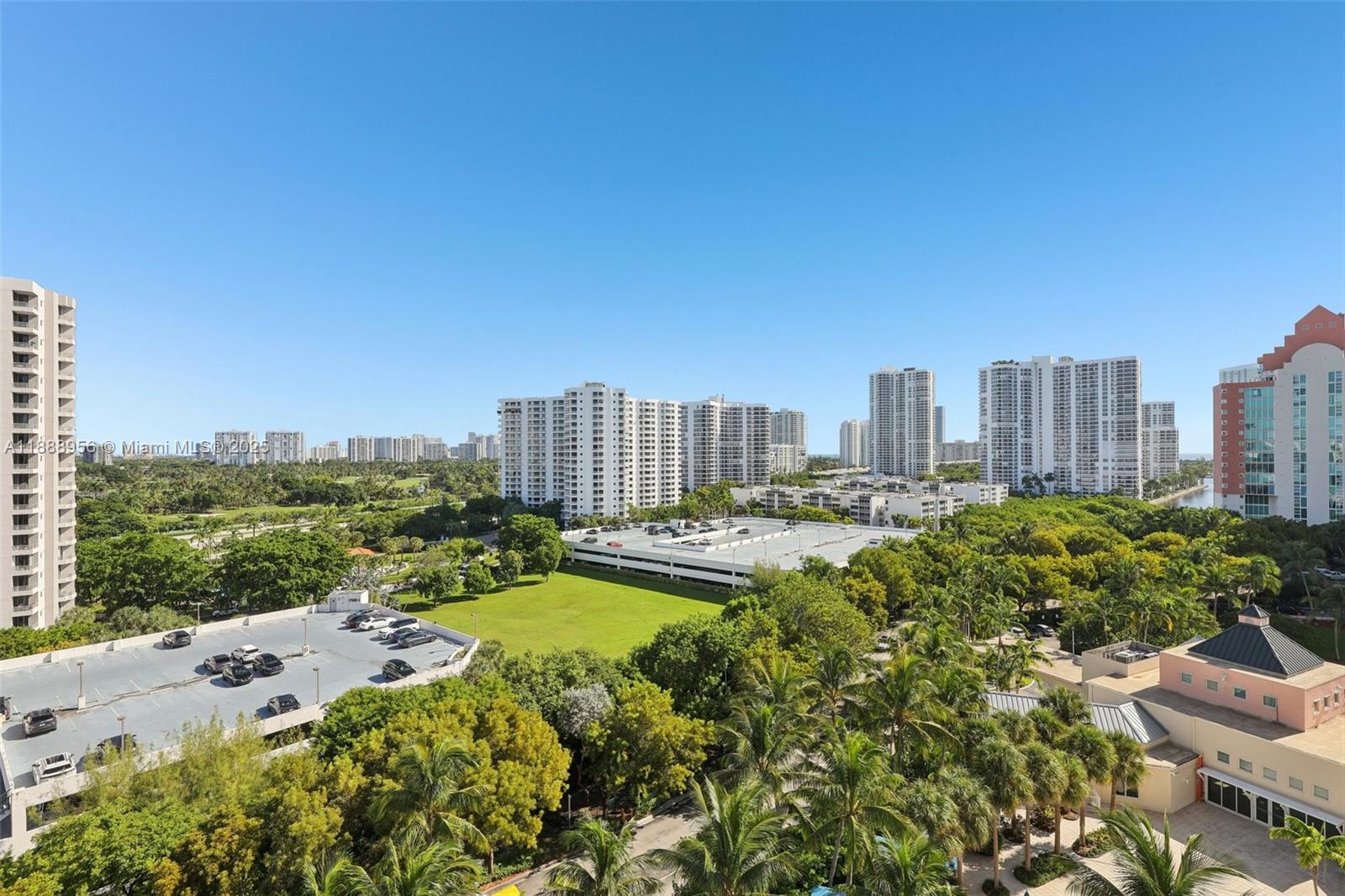AVENTURA MARINA CONDO NUM - Residential