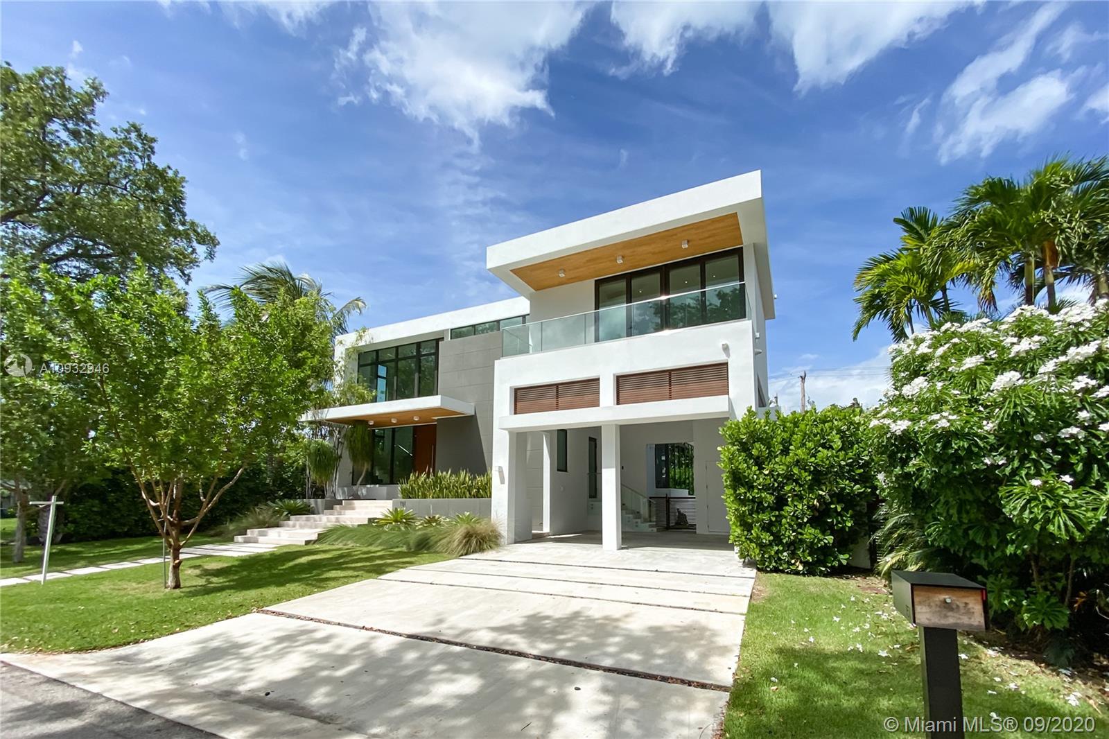 TROPICAL ISLE HOMES SUB 4 - Residential