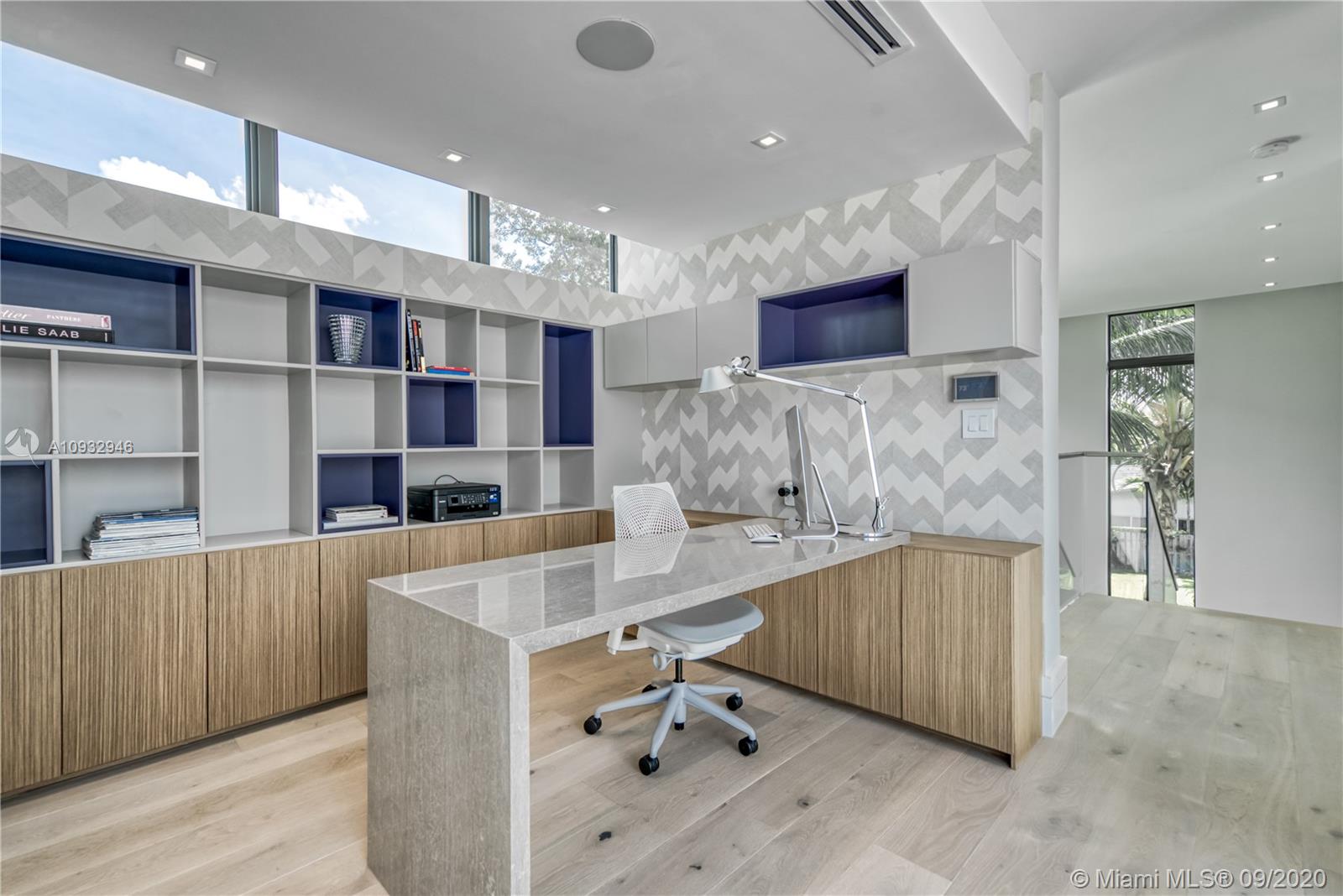 TROPICAL ISLE HOMES SUB 4 - Residential