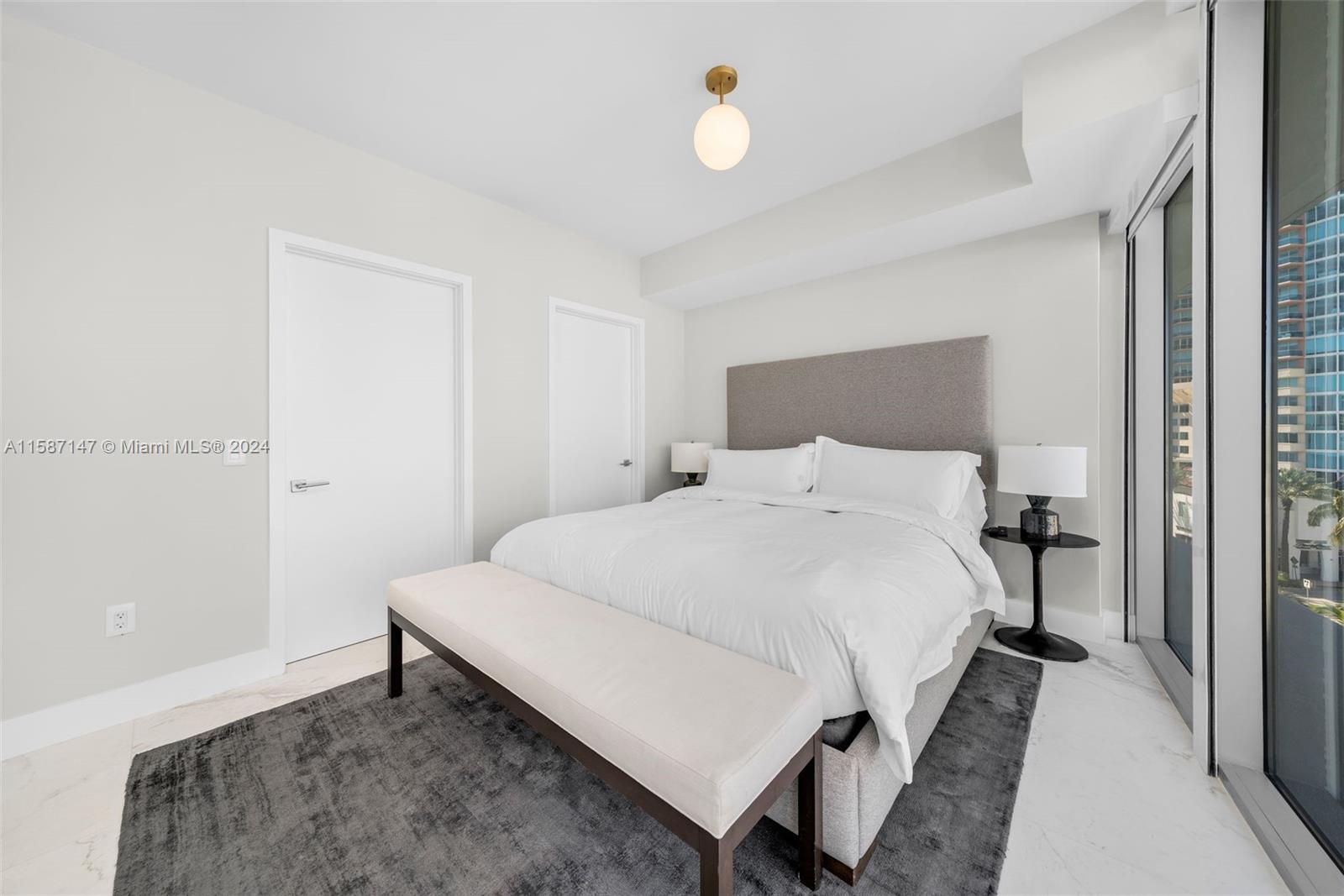 ONE OCEAN CONDO - Residential