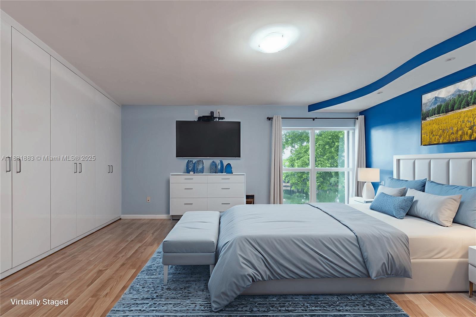 LAKE LAURA CONDO NO 2 - Residential