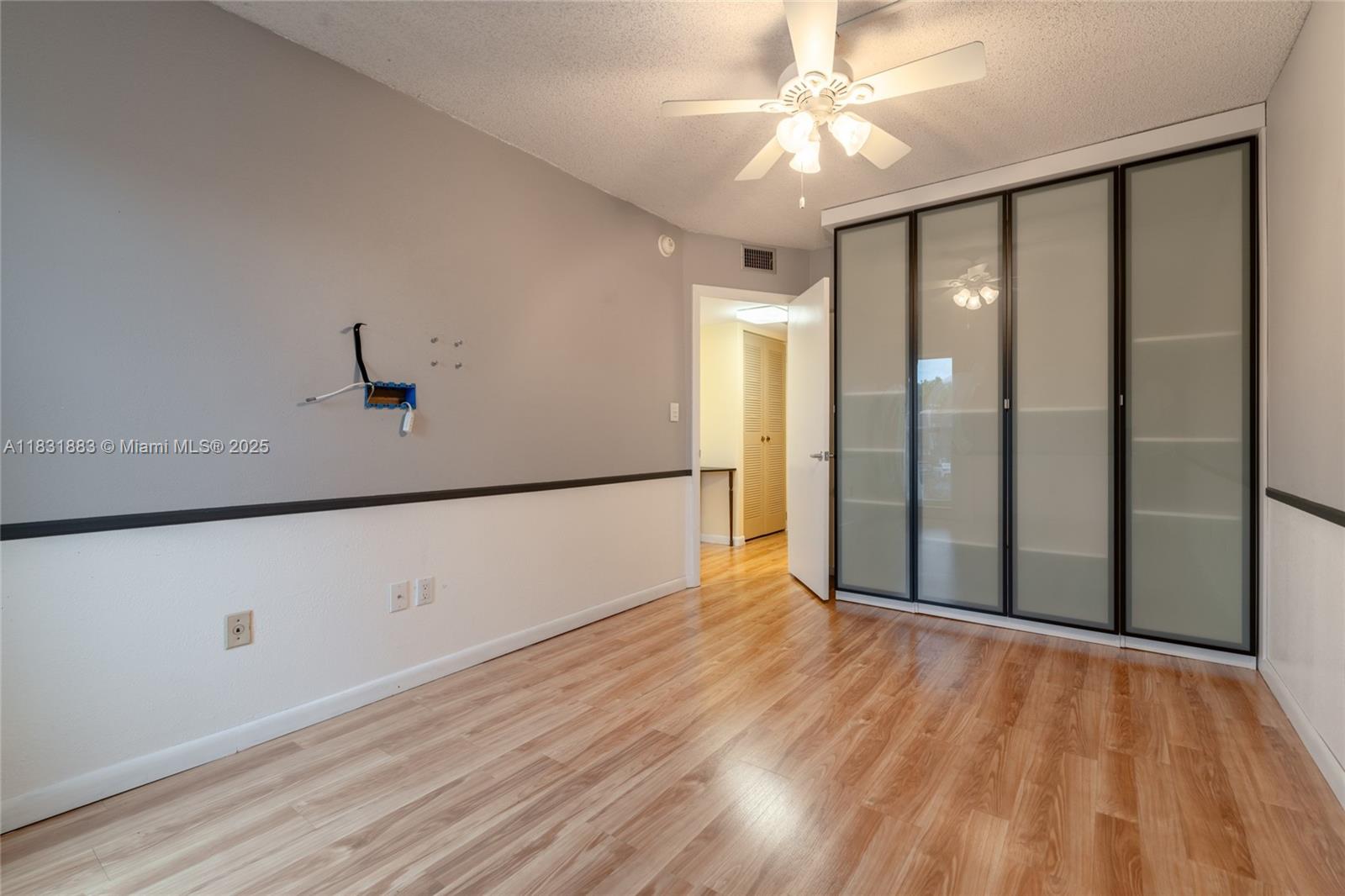 LAKE LAURA CONDO NO 2 - Residential