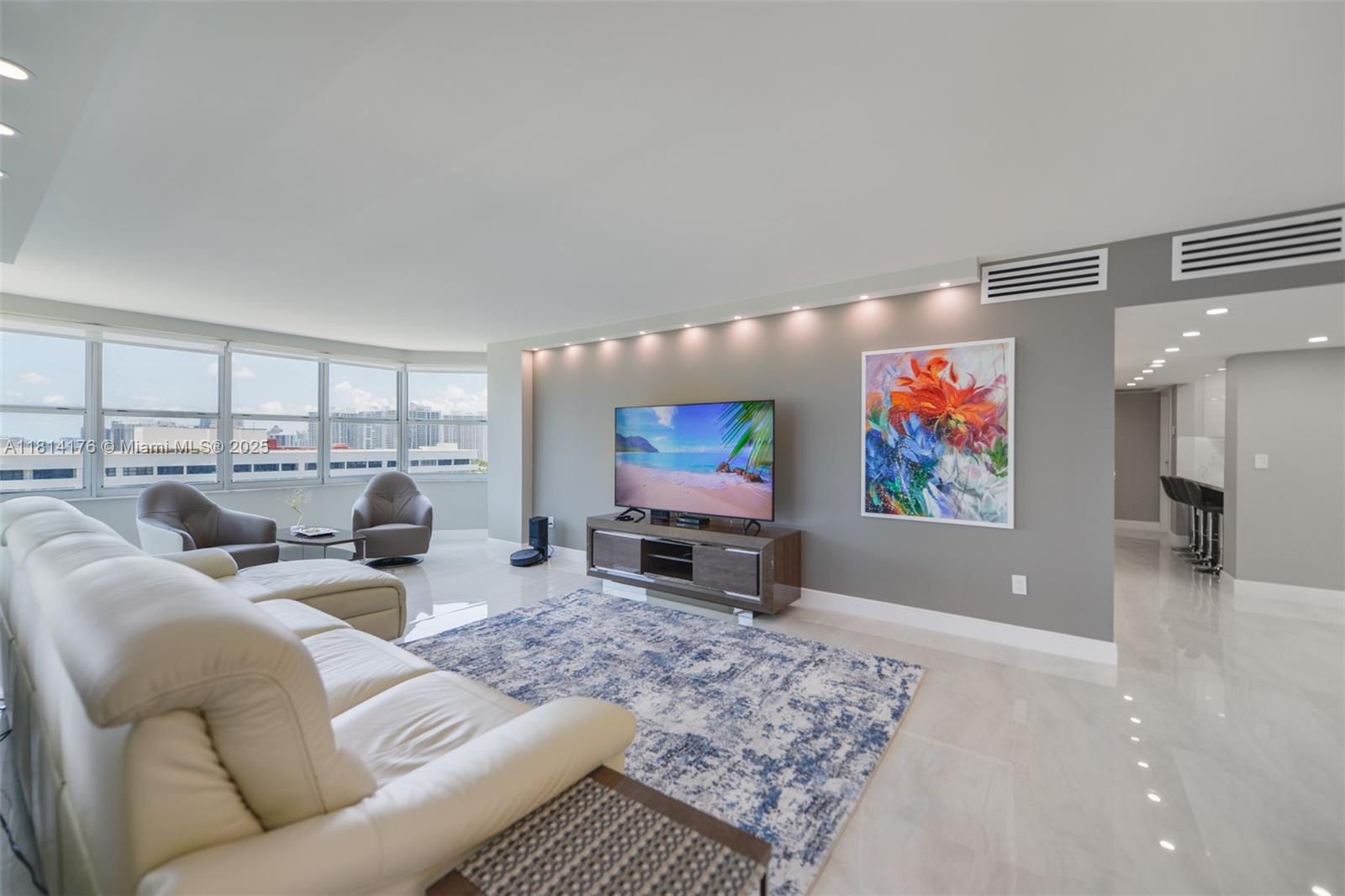 1985 S Ocean Dr 16Q