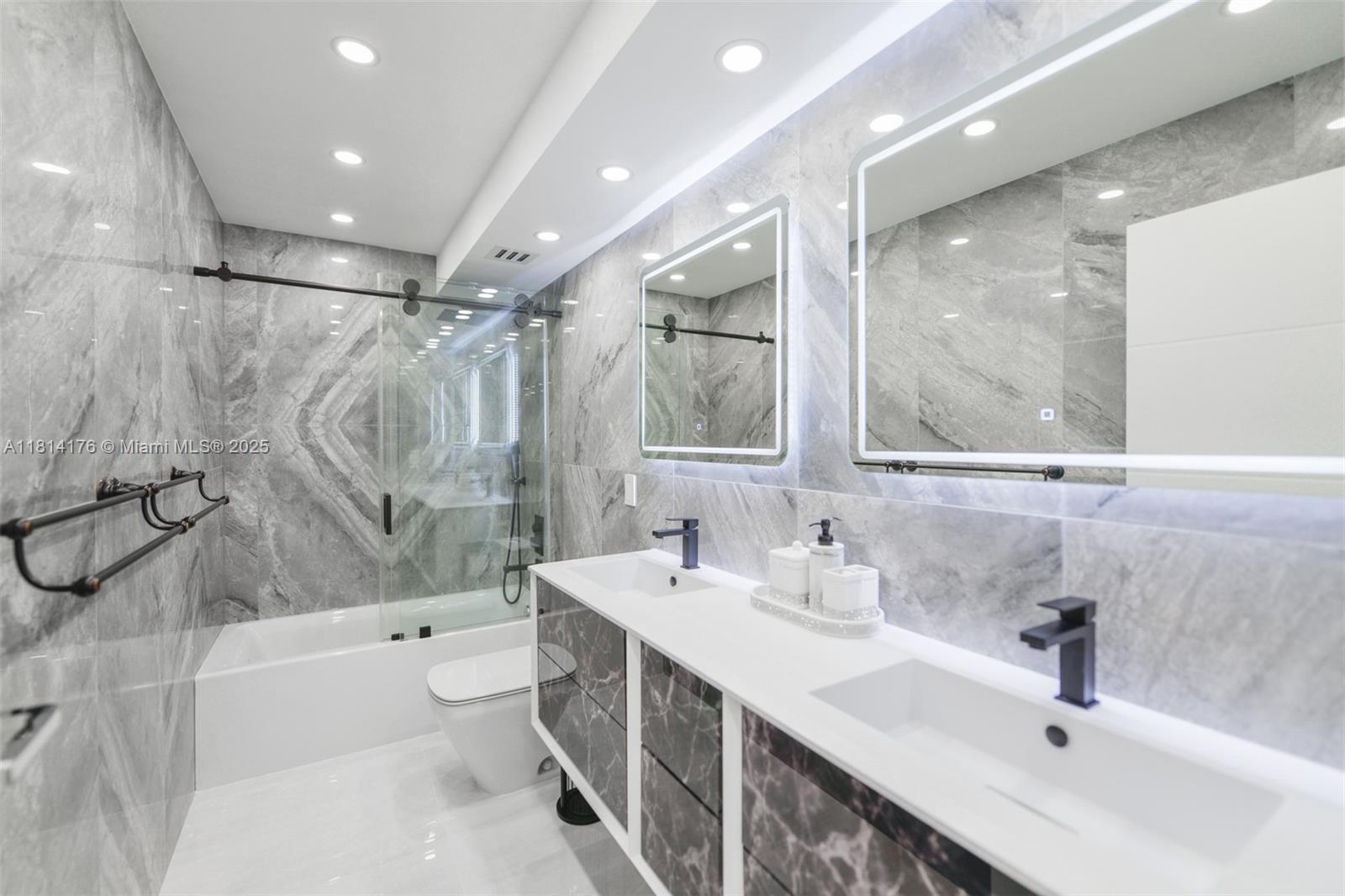 HEMISPHERES CONDO - Residential