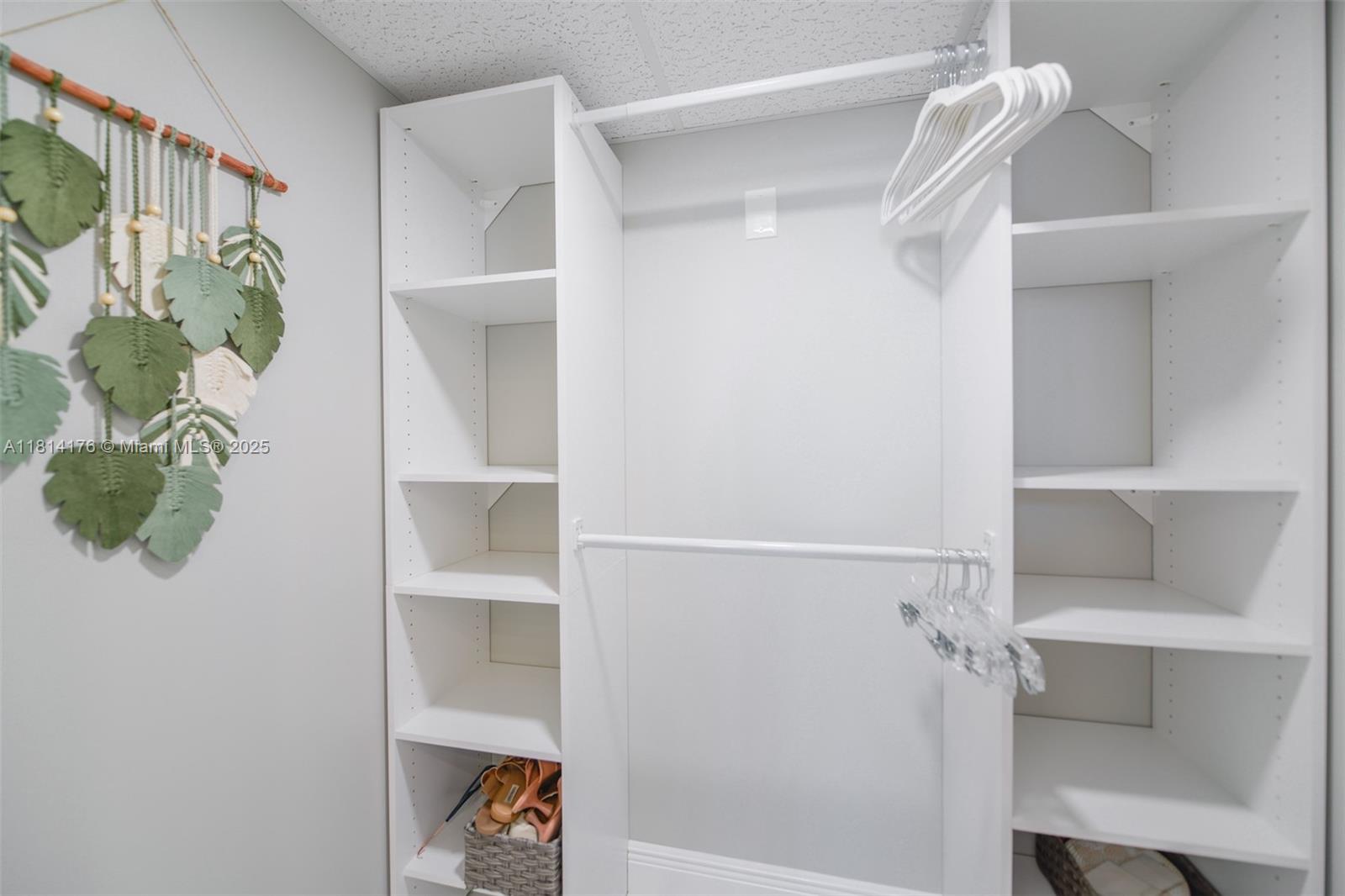 HEMISPHERES CONDO - Residential
