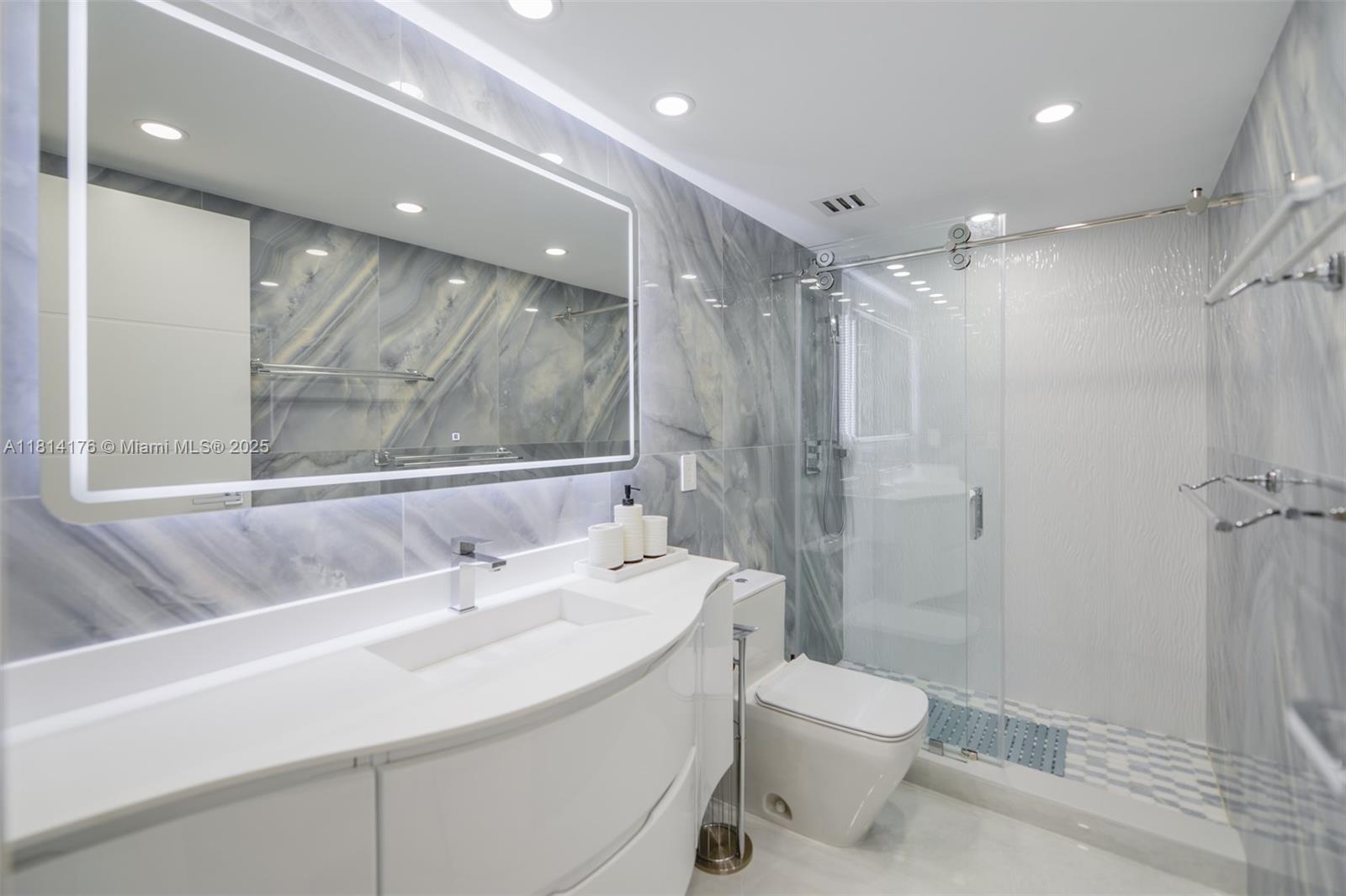 HEMISPHERES CONDO - Residential