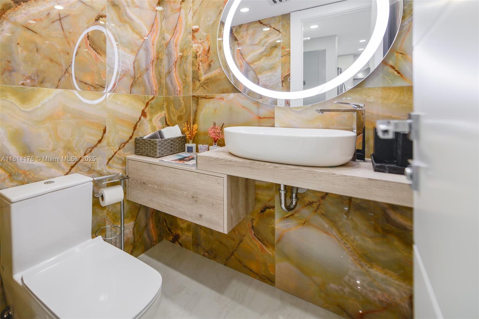 HEMISPHERES CONDO - Residential