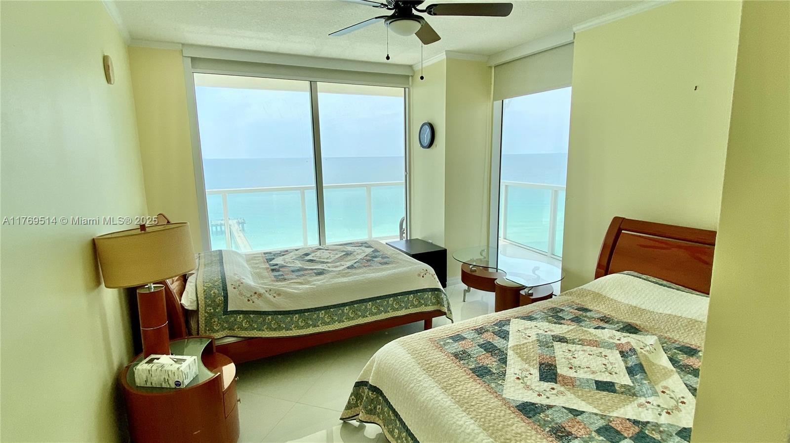 LA PERLA CONDO - Residential Lease