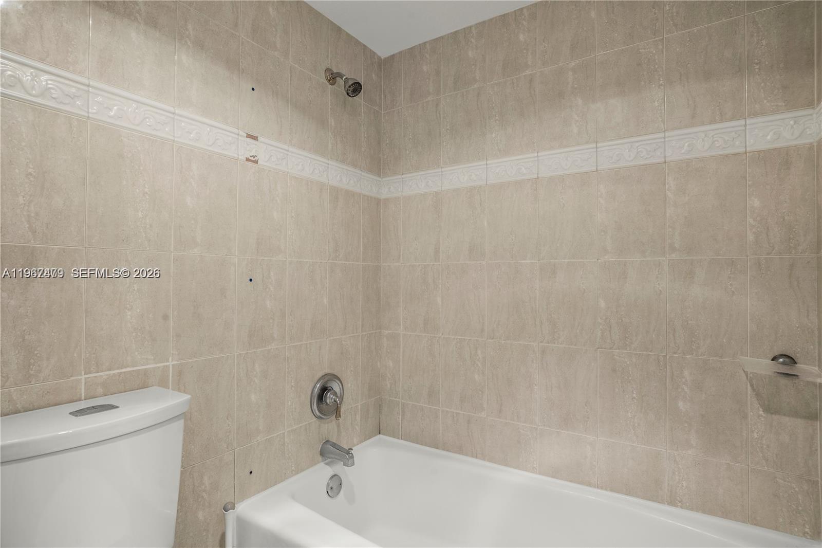 BISCAYA III CONDO - Residential