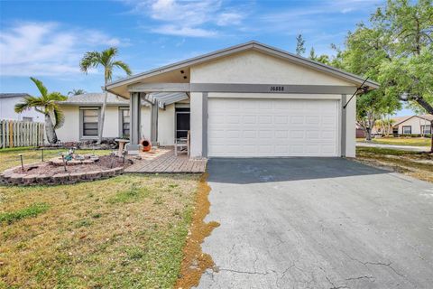16888 Royal Poinciana Dr Weston FL 33326