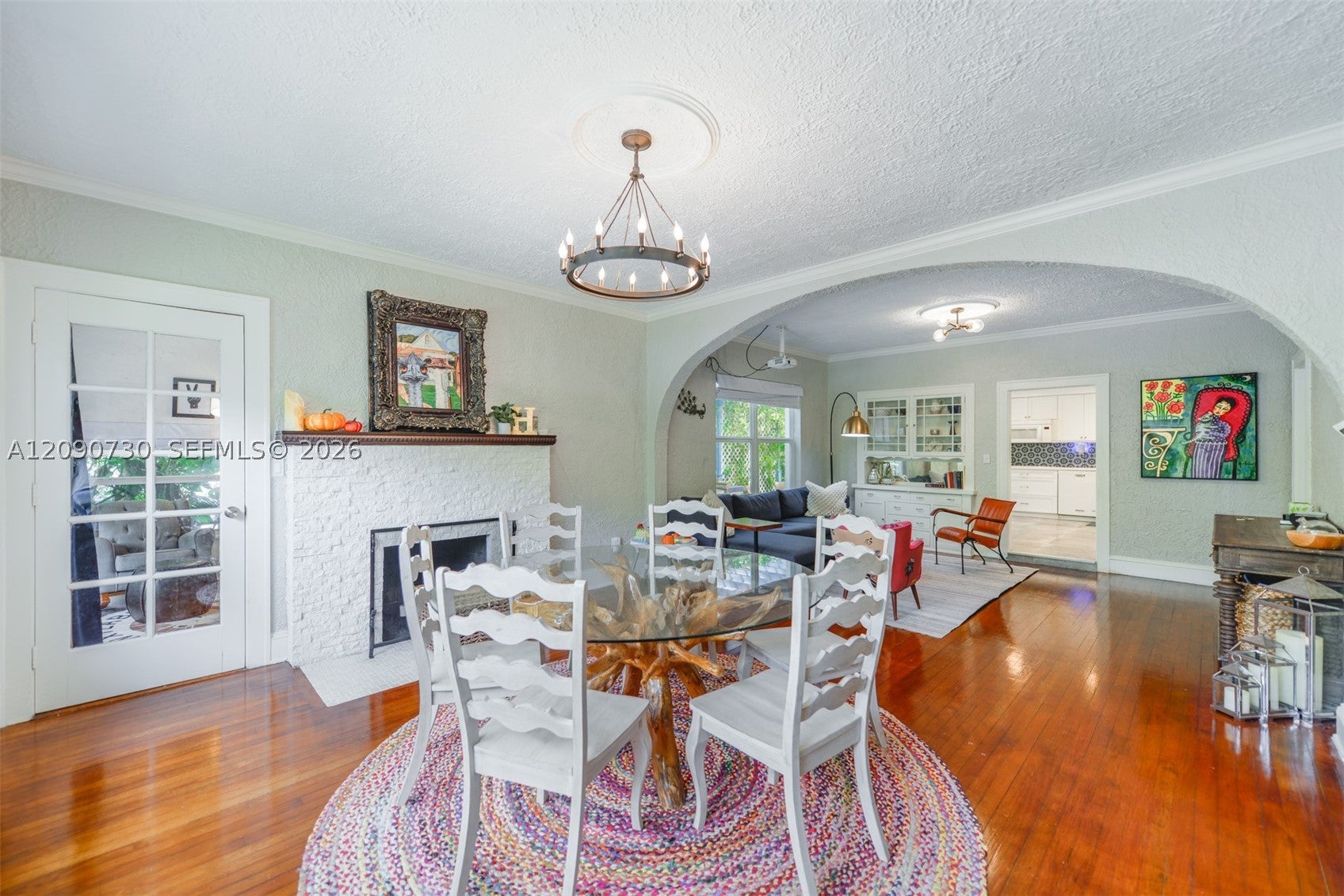 229 SW 19th Rd .