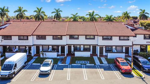 13270 SW 58th Ter 9-5 Miami FL 33183